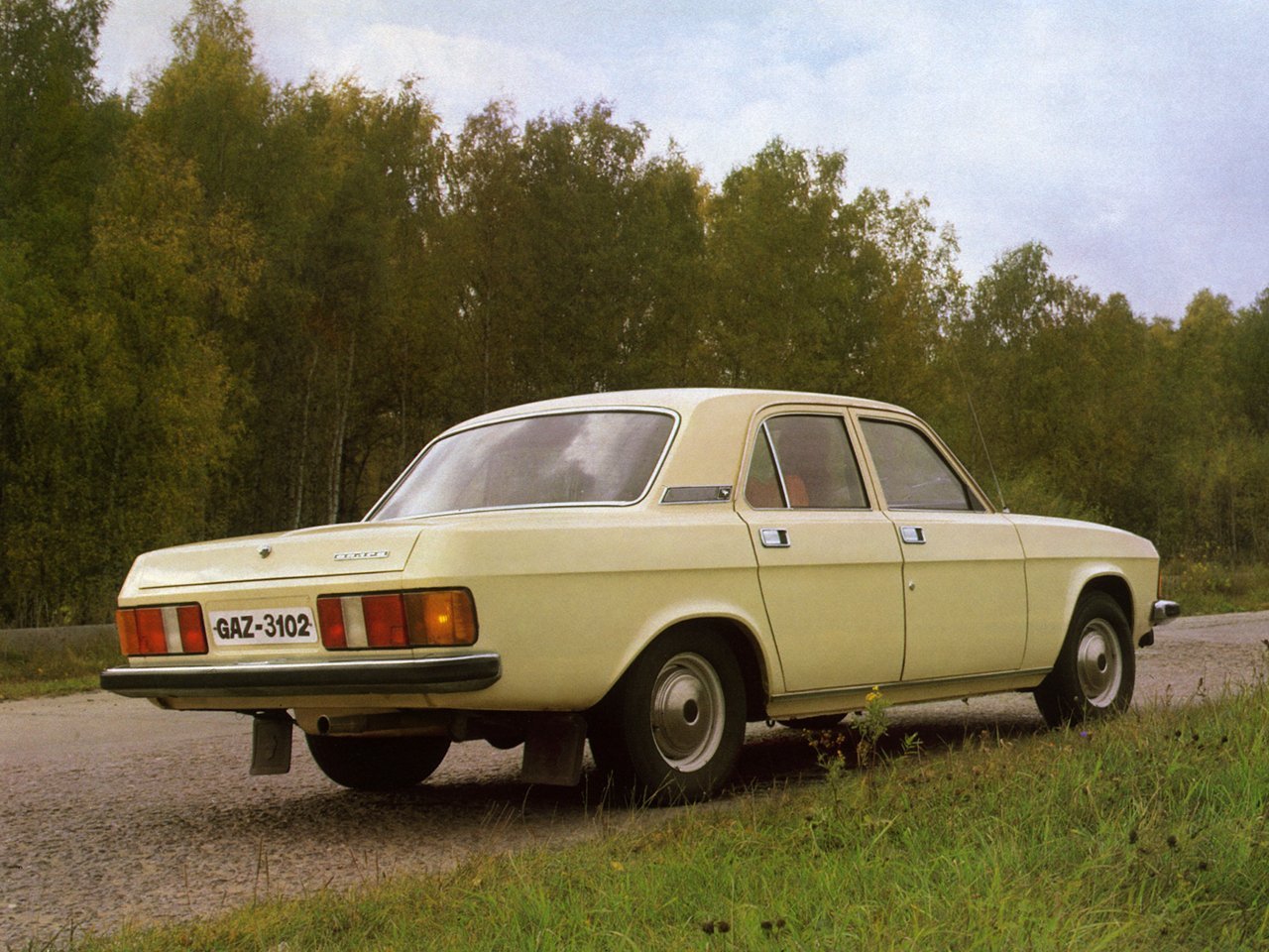 седан ГАЗ 3102 «Волга» 1981 - 2008г выпуска модификация 2.0 MT (136 л.с.)