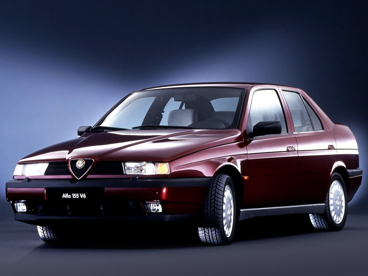 Alfa Romeo 155 1992 - 1995