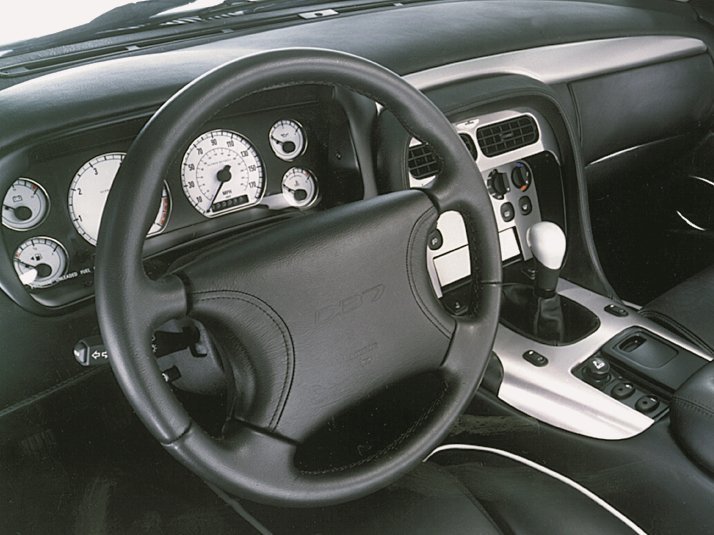 купе Aston Martin DB7 1994 - 1999г выпуска модификация 3.2 AT (340 л.с.)