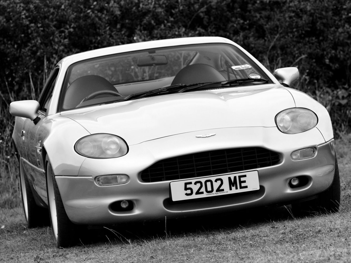 купе Aston Martin DB7 1994 - 1999г выпуска модификация 3.2 AT (340 л.с.)