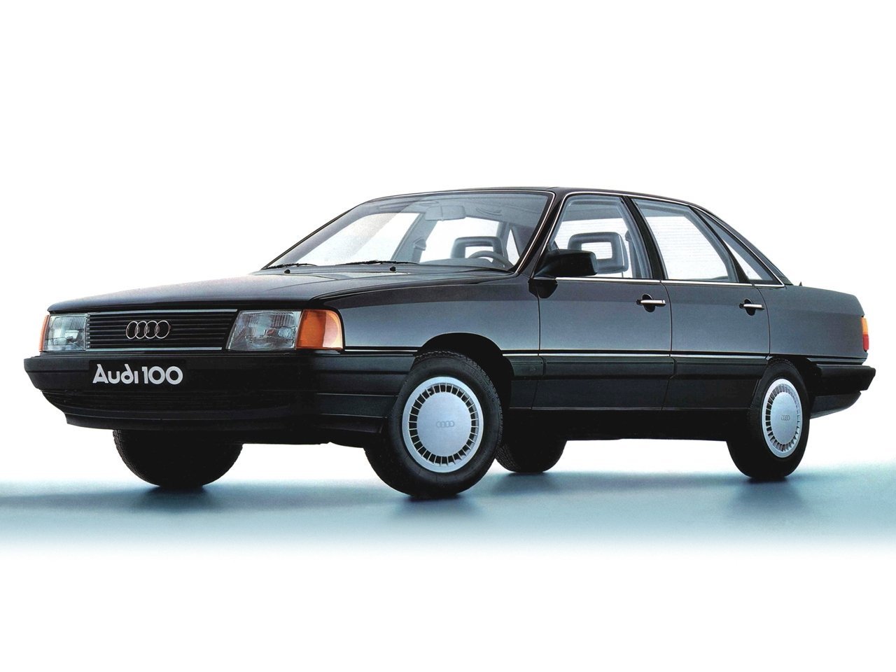 Audi 100 1982 - 1988
