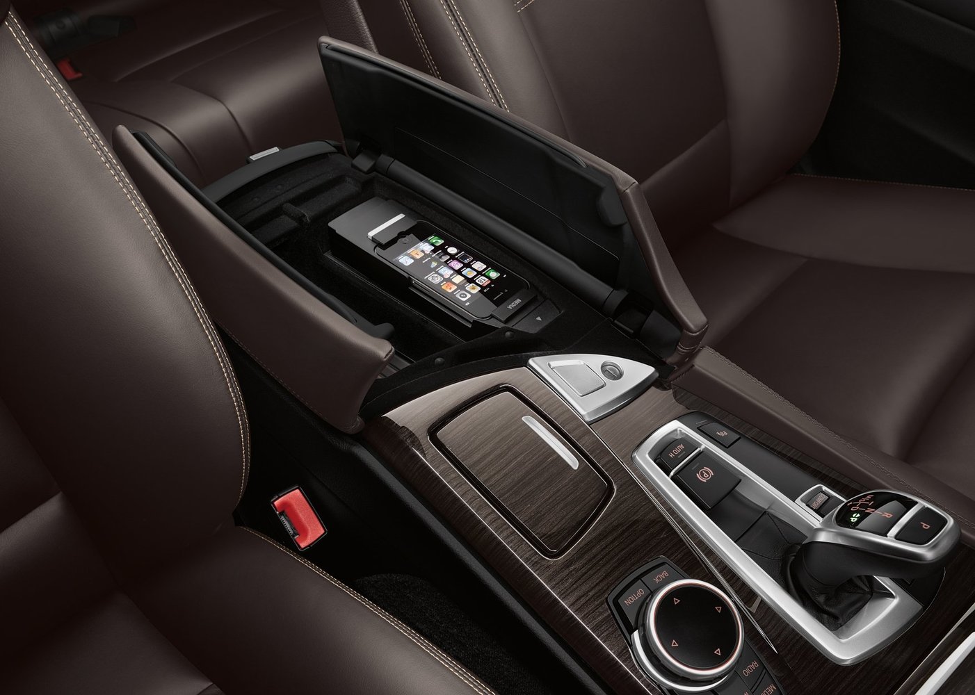 седан BMW 5er 2013 - 2016г выпуска модификация 2.0 AT (143 л.с.)