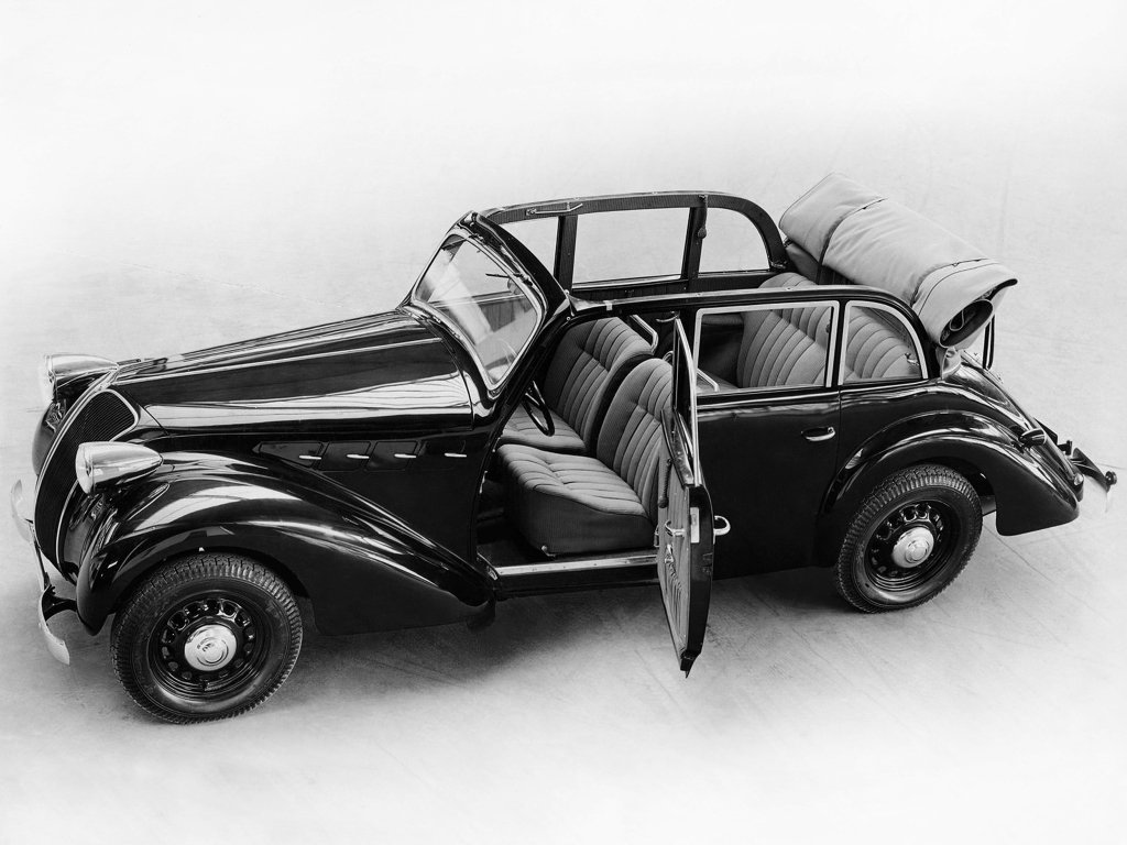 седан Borgward 2000 1939 - 1942г выпуска модификация 2.0 MT (52 л.с.)