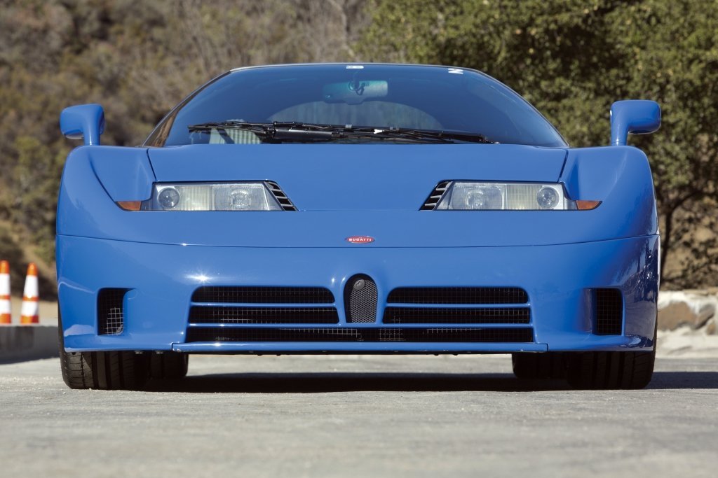 купе Bugatti EB 110 1991 - 1994г выпуска модификация 3.5 MT (561 л.с.) 4×4