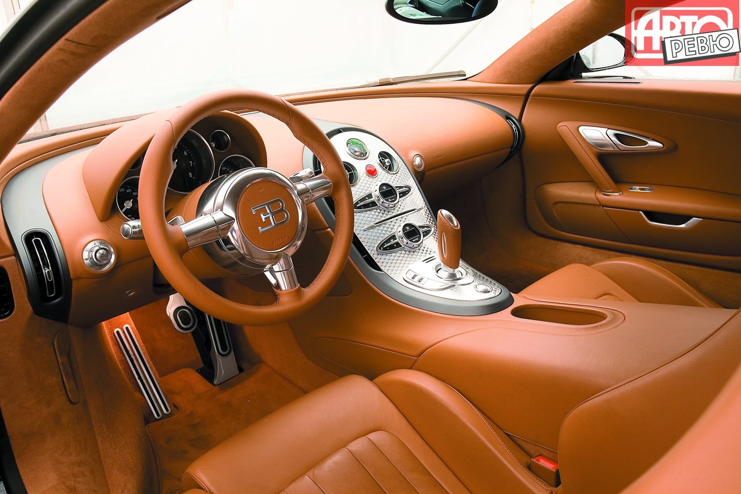 Bugatti Veyron салон загрузить
