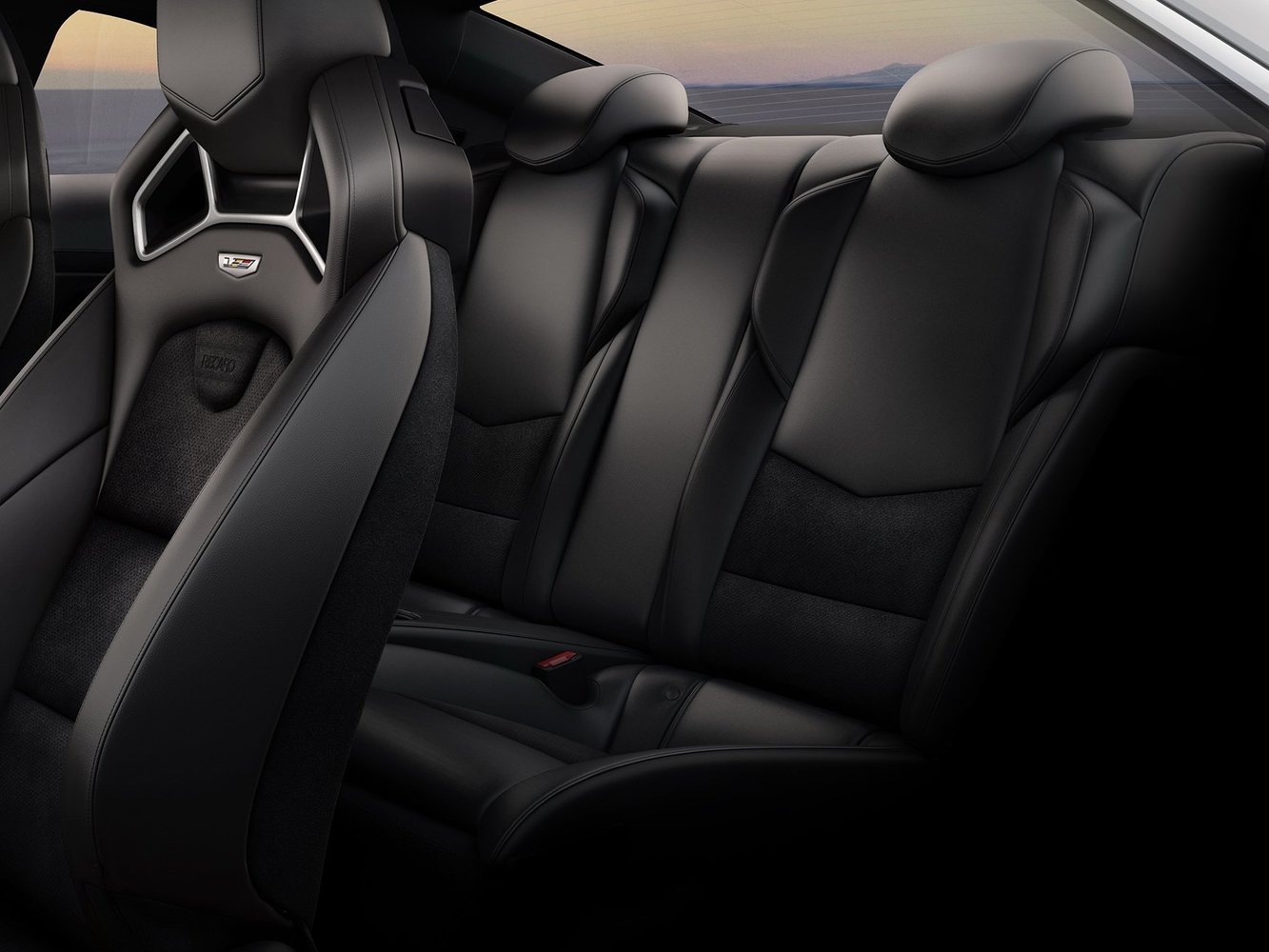 купе Cadillac ATS-V 2015 - 2016г выпуска модификация 3.6 AT (470 л.с.)