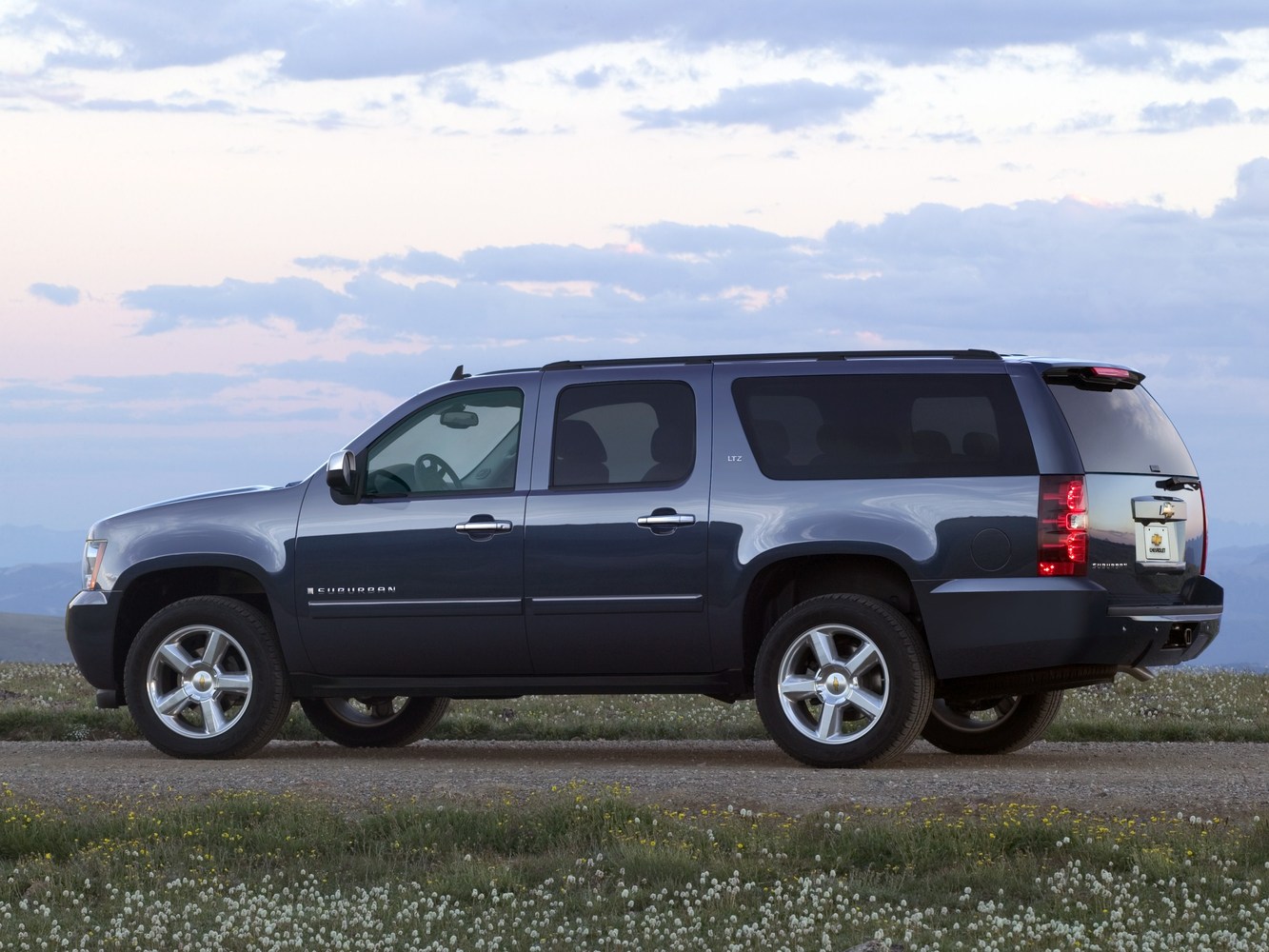 Chevrolet Suburban 2014