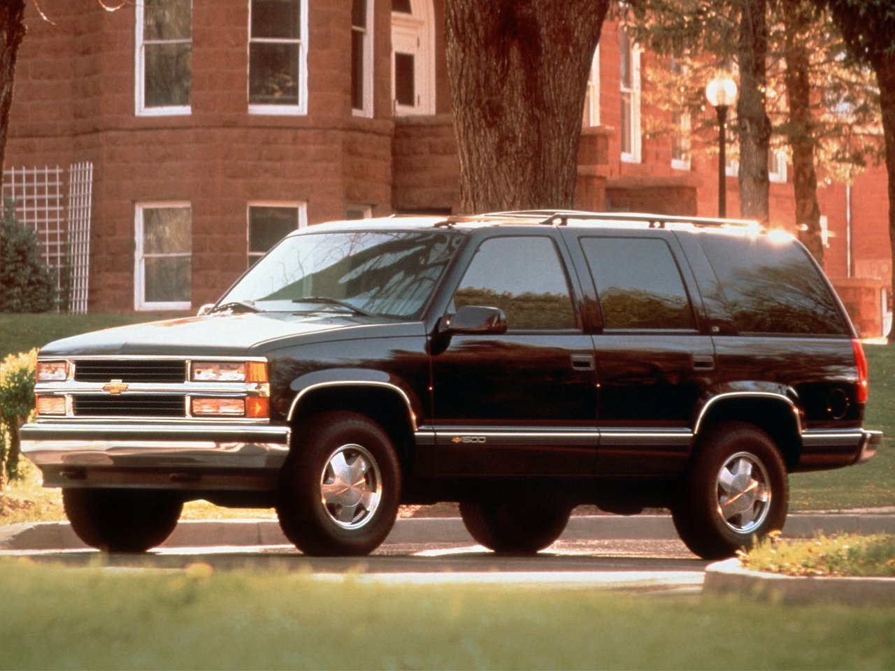 Chevrolet Tahoe 1995 - 1999