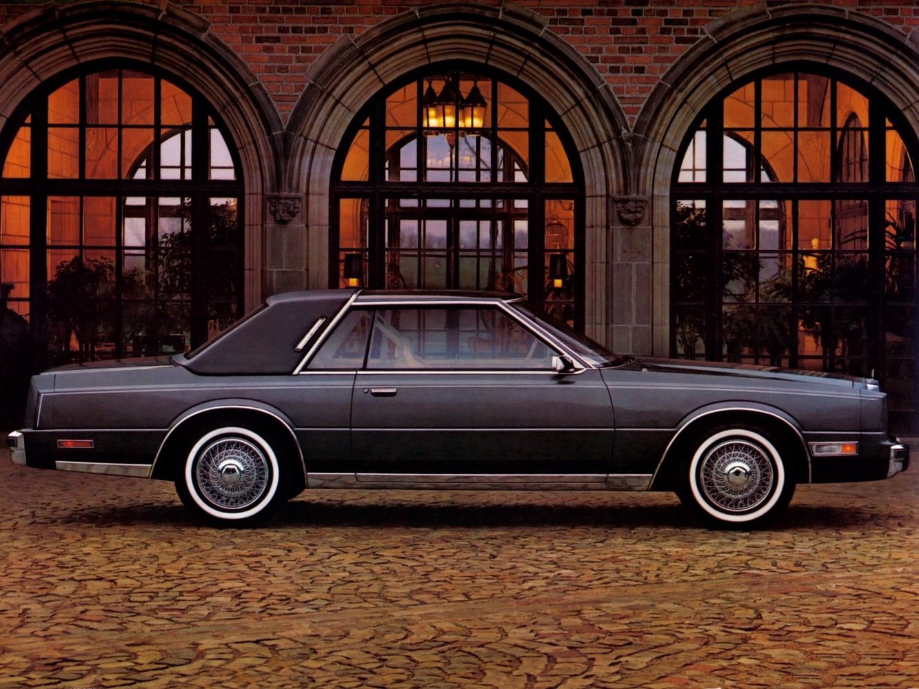 купе Chrysler Cordoba 1980 - 1983г выпуска модификация 3.7 AT (86 л.с.)