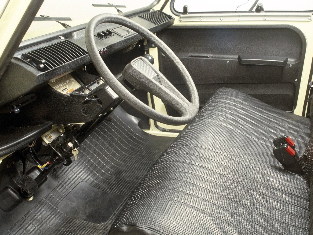 хэтчбек 5 дв. Citroen Dyane 1967 - 1984г выпуска модификация 0.4 MT (18 л.с.)