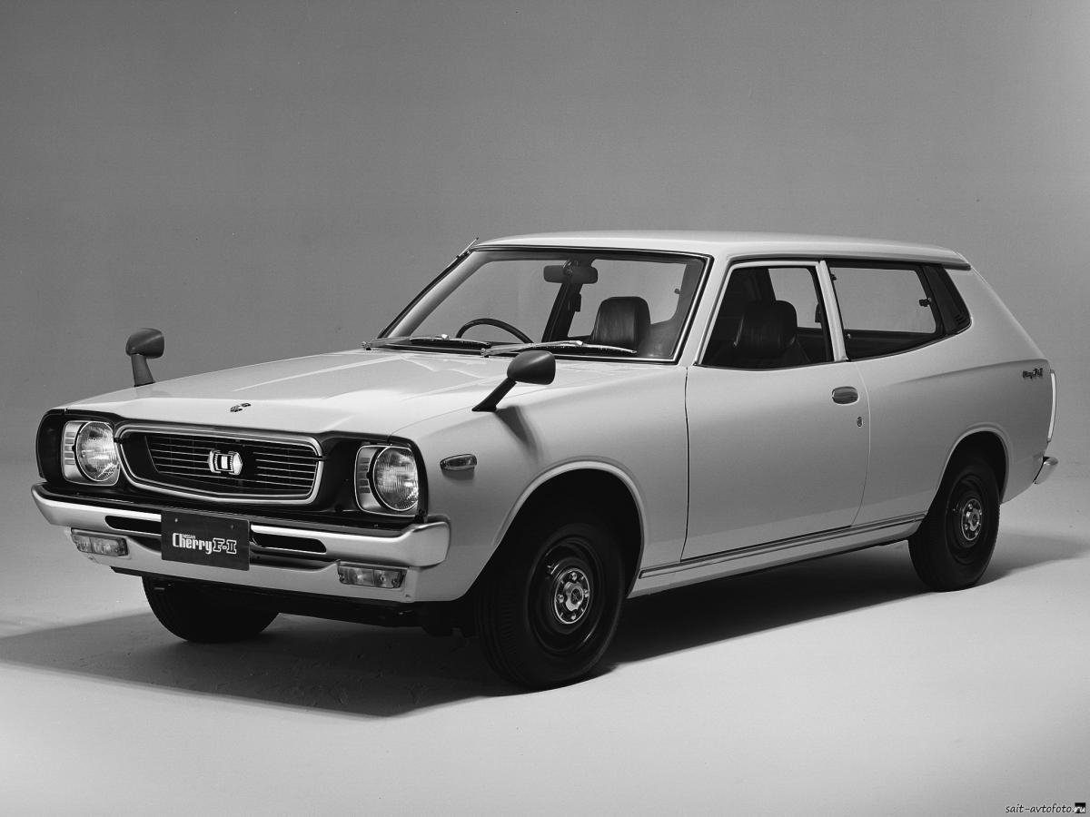универсал Datsun Cherry 1974 - 1978г выпуска модификация 1.0 MT (62 л.с.)