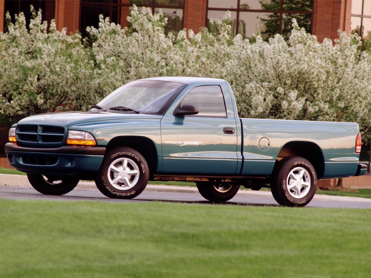 Dodge Dakota 1997 - 2004