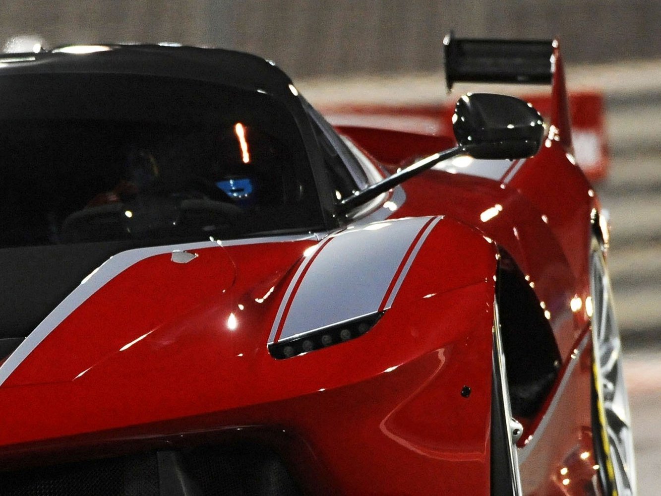 купе Ferrari FXX K 2015 - 2016г выпуска модификация 6.3 AMT (860 л.с.)