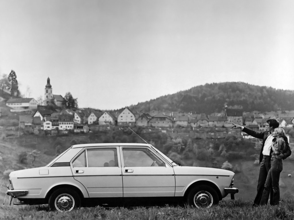 седан Fiat 132 1972 - 1982г выпуска модификация 1.6 AT (90 л.с.)