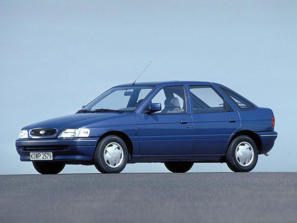 хэтчбек 5 дв. Ford Escort 1991 - 1996г выпуска модификация 1.3 MT (60 л.с.)