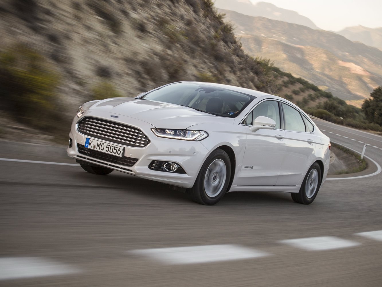 Ford Mondeo 2015 - 2016