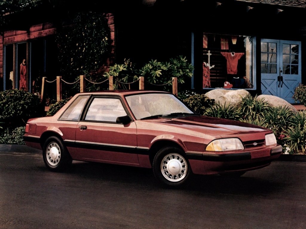 Ford Mustang 1987 - 1993