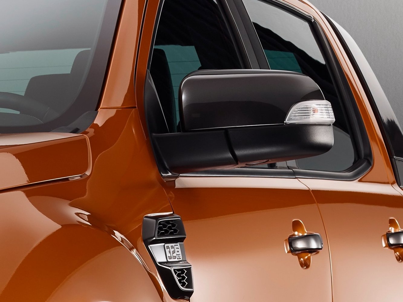 пикап 4 дв. Ford Ranger 2015 - 2016г выпуска модификация 2.2 AT (160 л.с.)