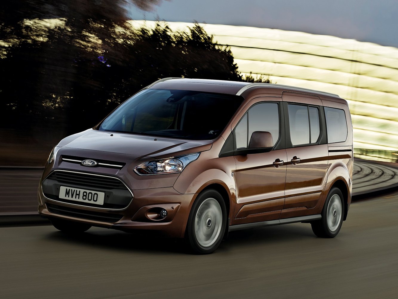 Ford Tourneo Connect 2014 - 2016