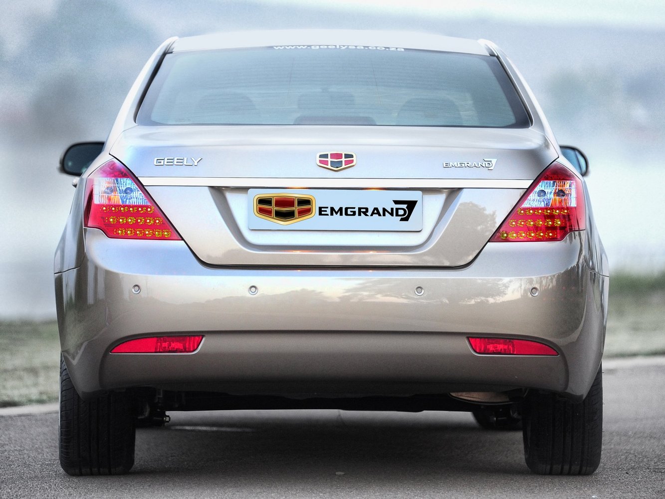 Geely emgrand luxury. Geely Emgrand ec7. Jelly Emerald ec7. Geely Emgrand ec7 седан. Geely Emgrand ес7.