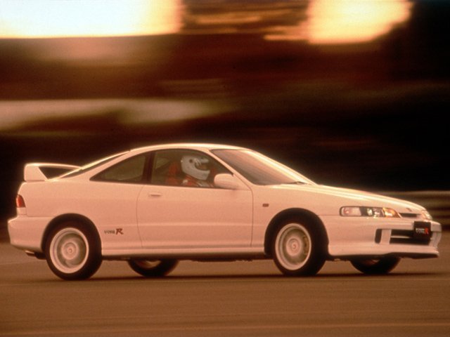 купе Honda Integra 1995 - 2001г выпуска модификация 1.6 AT (120 л.с.)