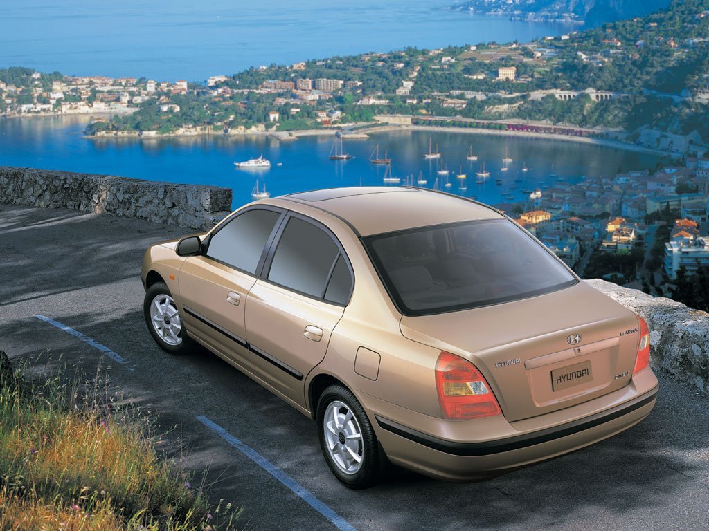седан EURO Hyundai Elantra 2000 - 2003г выпуска модификация 1.6 AT (107 л.с.)