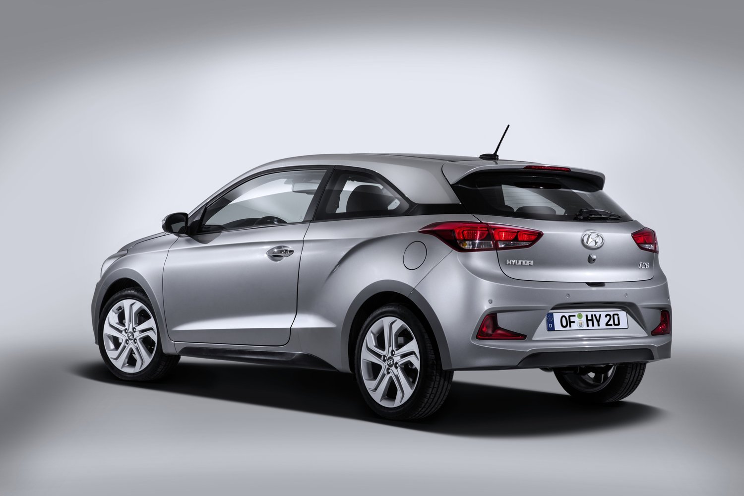 хэтчбек 3 дв. Coupe Hyundai i20 2014 - 2016г выпуска модификация 1.1 MT (75 л.с.)