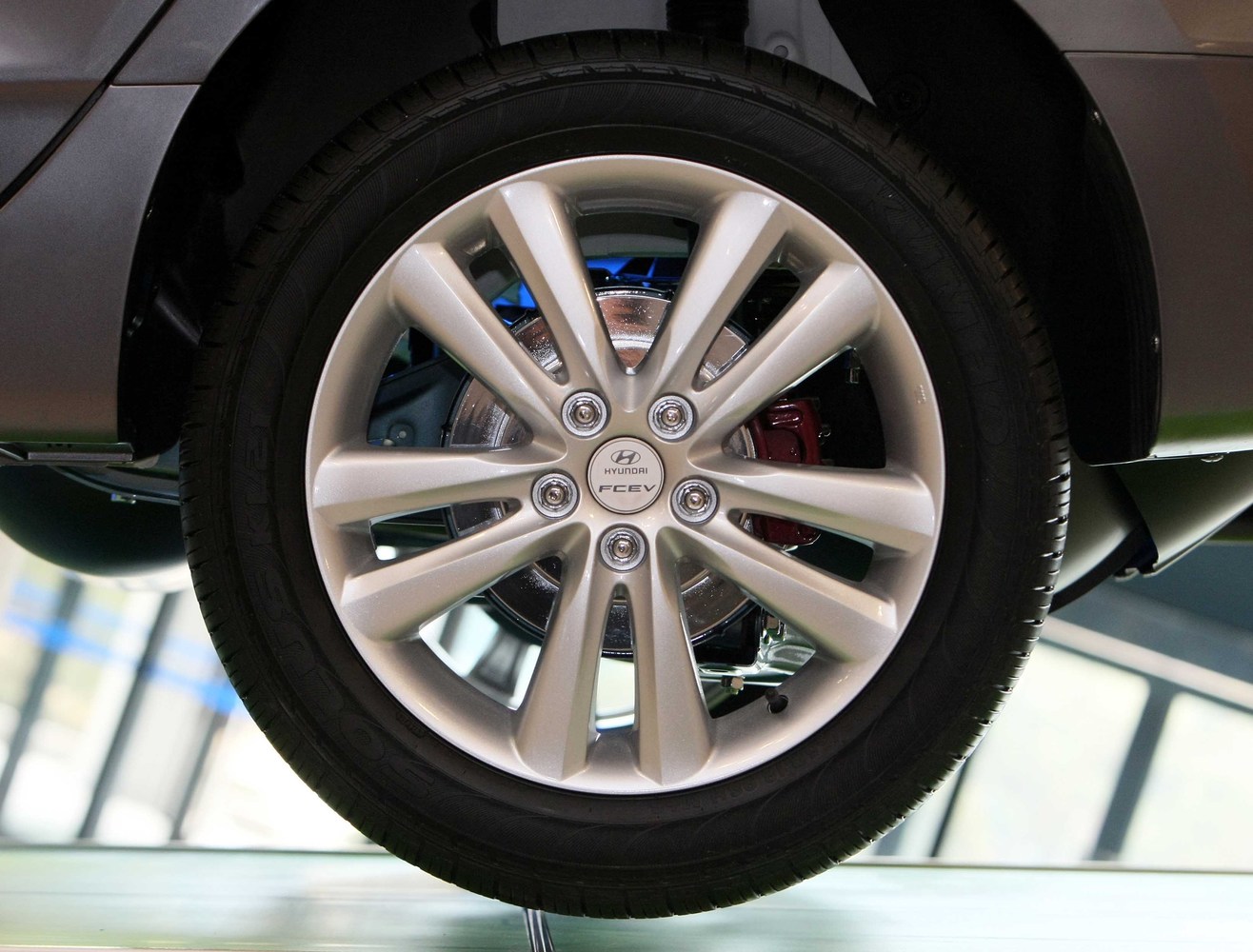 кроссовер Hyundai ix35 2010 - 2013г выпуска модификация 2.0 AT (136 л.с.) 4×4