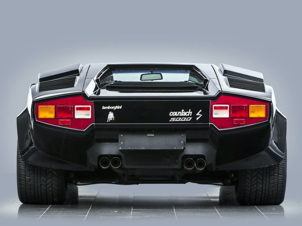 купе Lamborghini Countach 1974 - 1991г выпуска модификация 3.9 MT (375 л.с.)