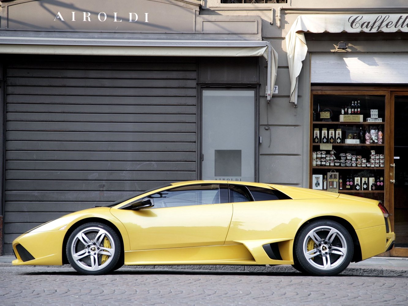 lamborghini reventon купе 6.5 at (640 л.с.) lamborghini reventon купе 6.5 at (640 л.с.)