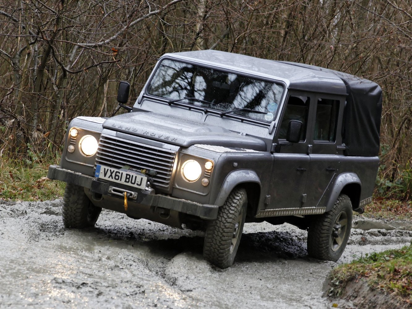 Land Rover Defender 1983 - 2016