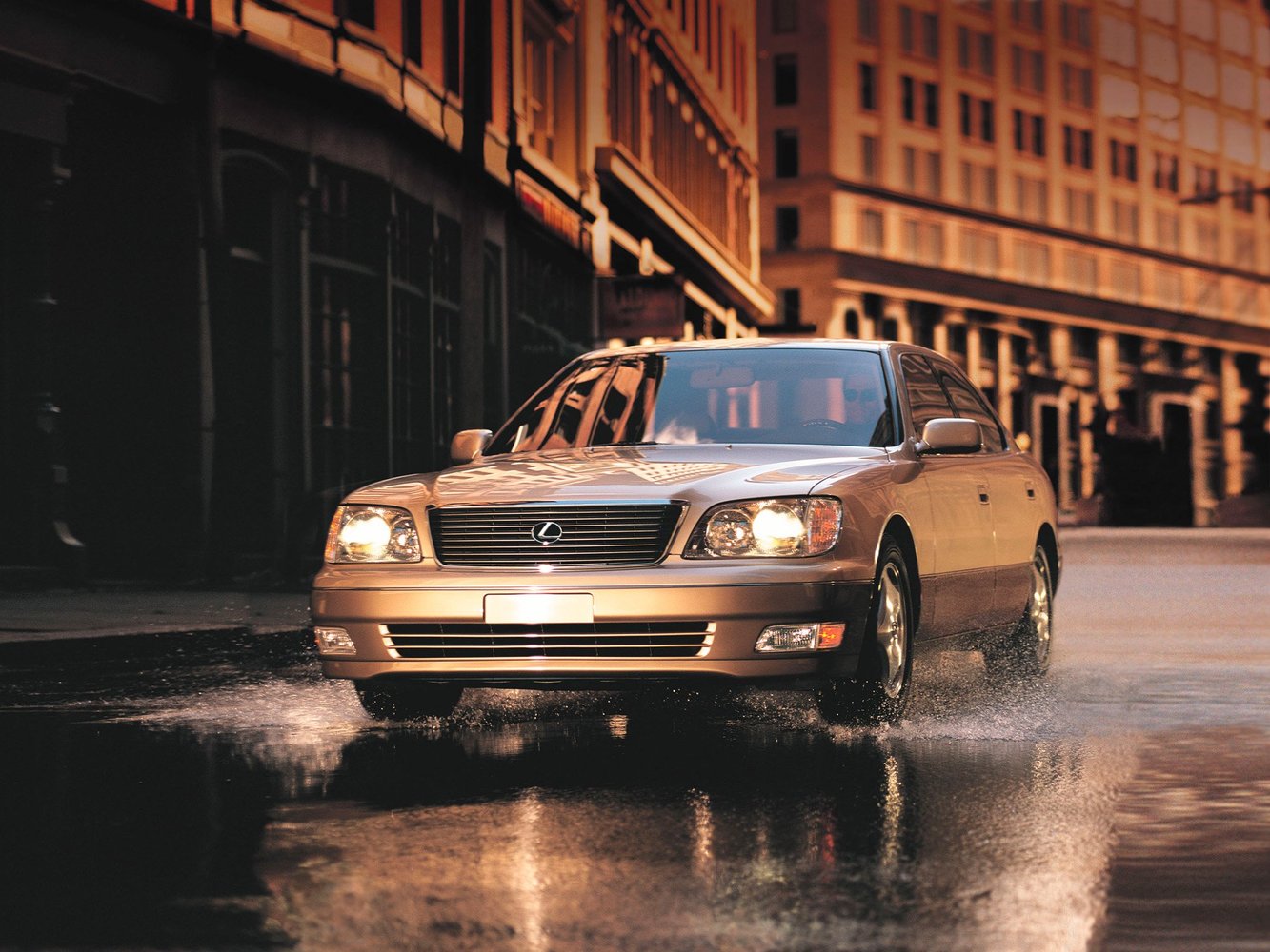 Lexus LS 1997 - 2000