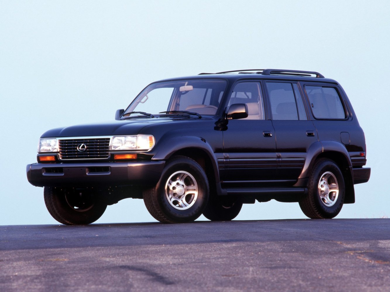 Lexus LX 1995 - 1998