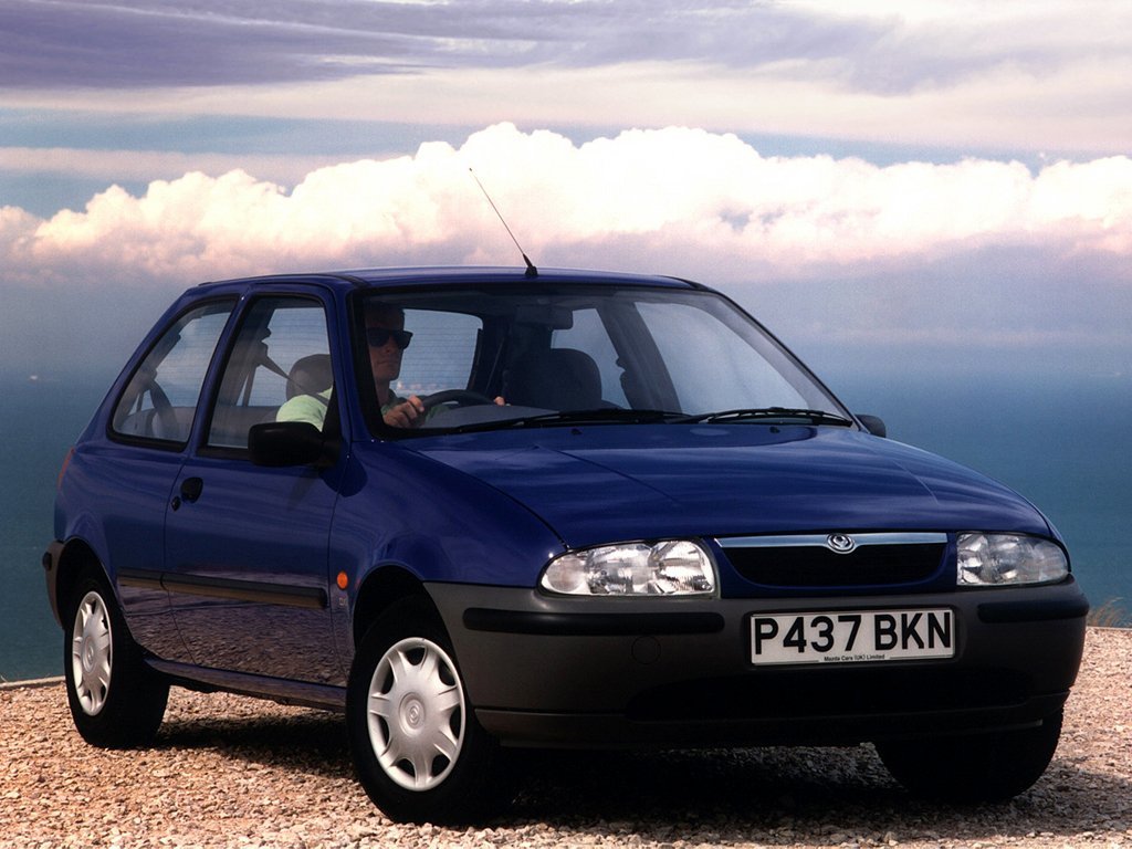 хэтчбек 3 дв. Mazda 121 1996 - 2002г выпуска модификация 1.2 CVT (75 л.с.)