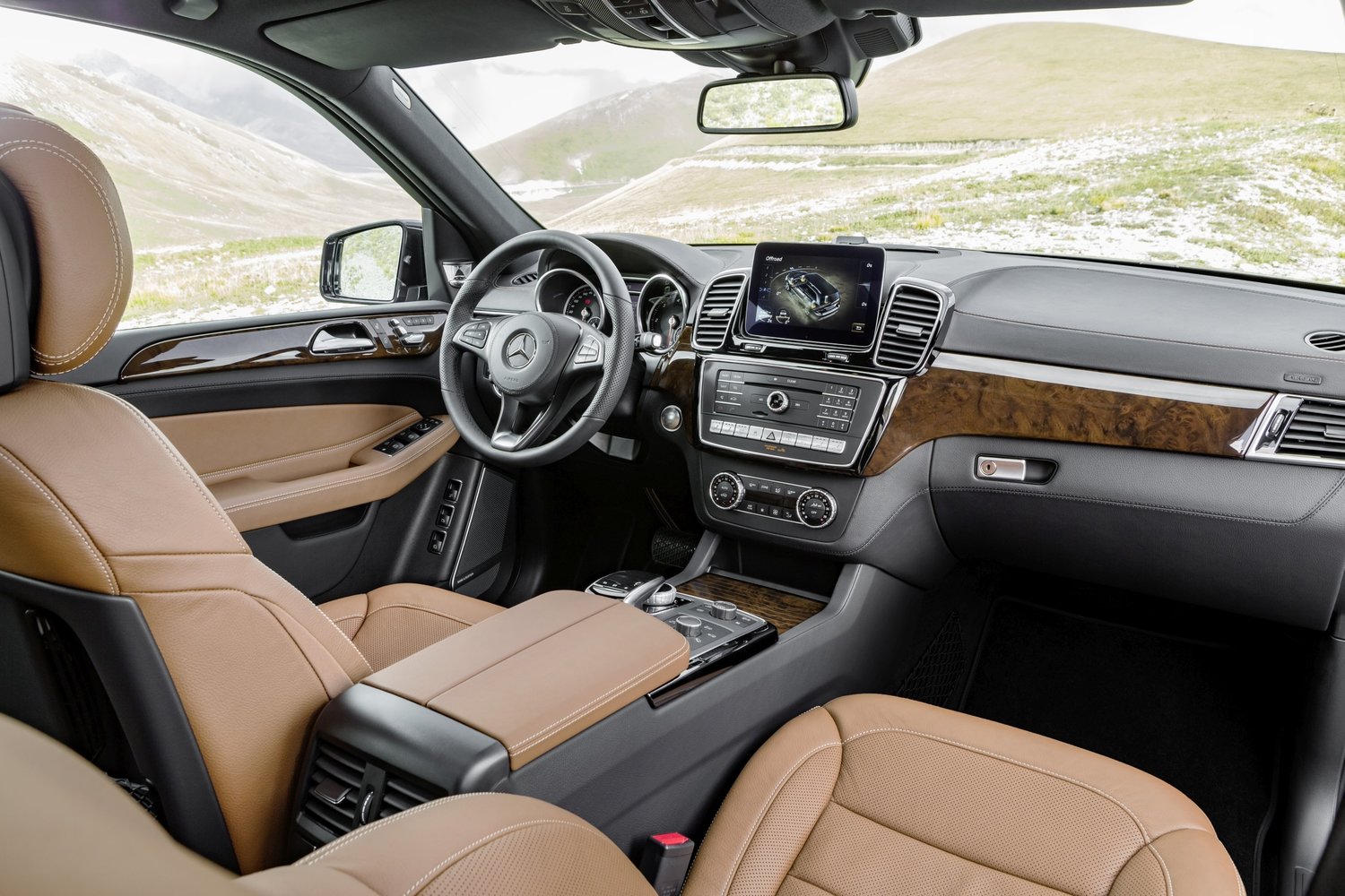 внедорожник Mercedes-Benz GLS-klasse 2015 - 2016г выпуска модификация 3.0 AT (258 л.с.) 4×4