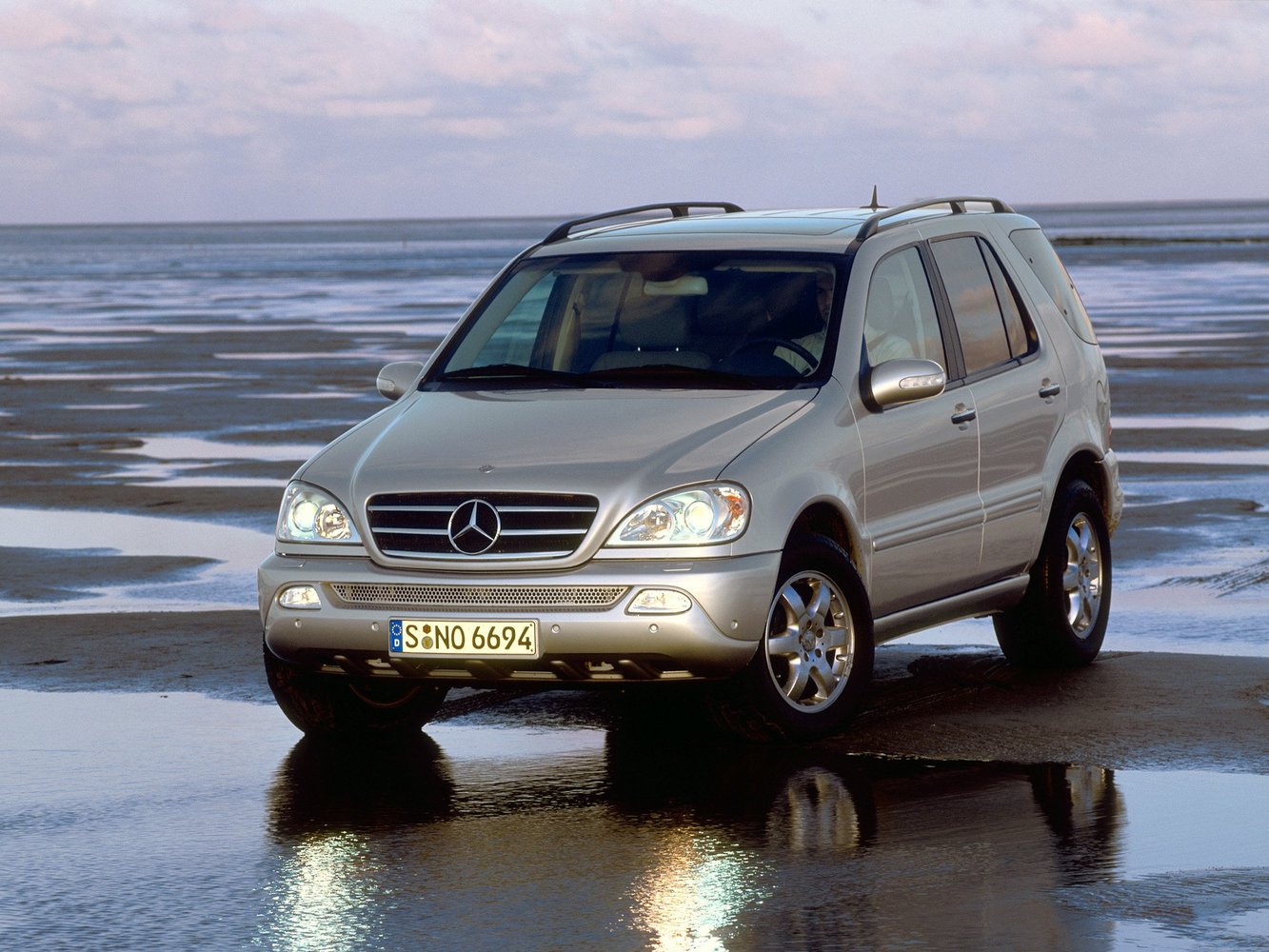 Mercedes-Benz M-klasse 2001 - 2005