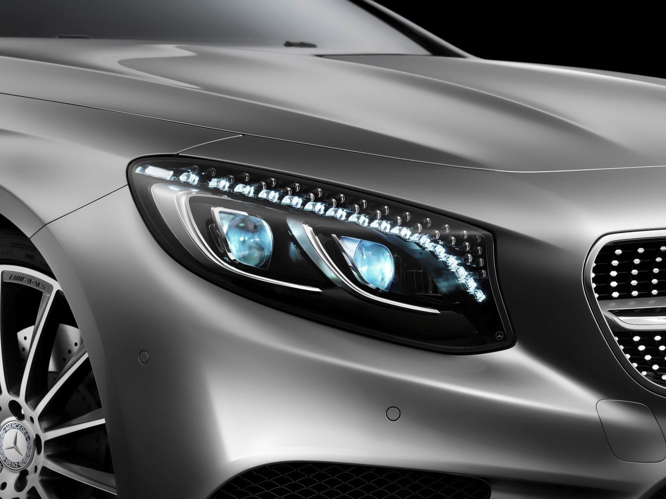 купе Mercedes-Benz S-klasse 2013 - 2016г выпуска модификация 4.7 AT (455 л.с.)