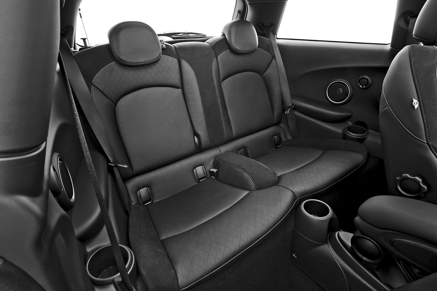 хэтчбек 3 дв. Cooper S MINI Hatch 2014 - 2016г выпуска модификация 2.0 AT (170 л.с.)