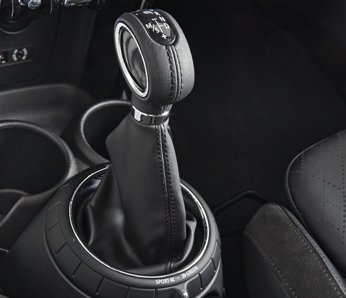 хэтчбек 5 дв. Cooper S MINI Hatch 2014 - 2016г выпуска модификация 2.0 AT (170 л.с.)