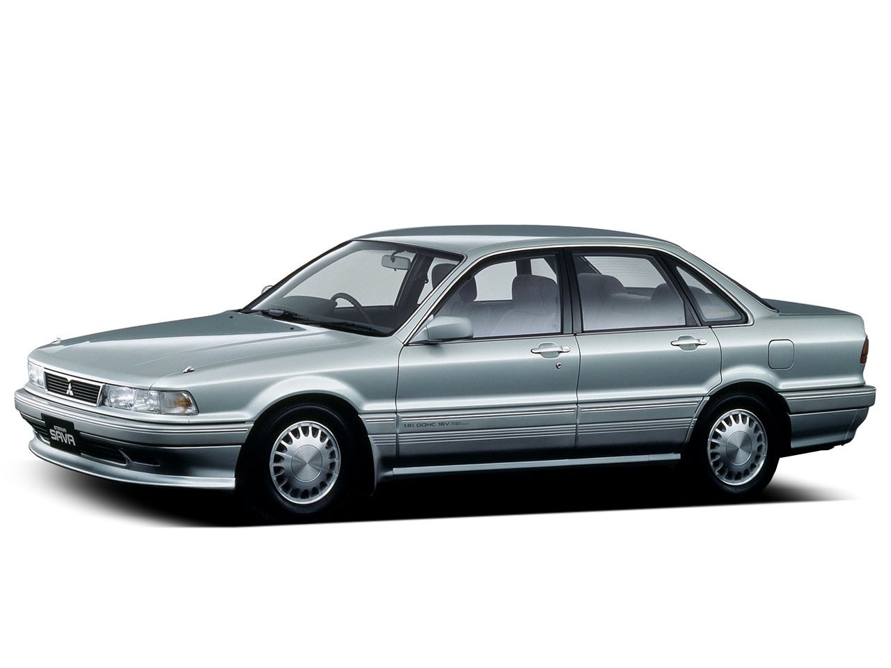 Mitsubishi Eterna 1989 - 1992