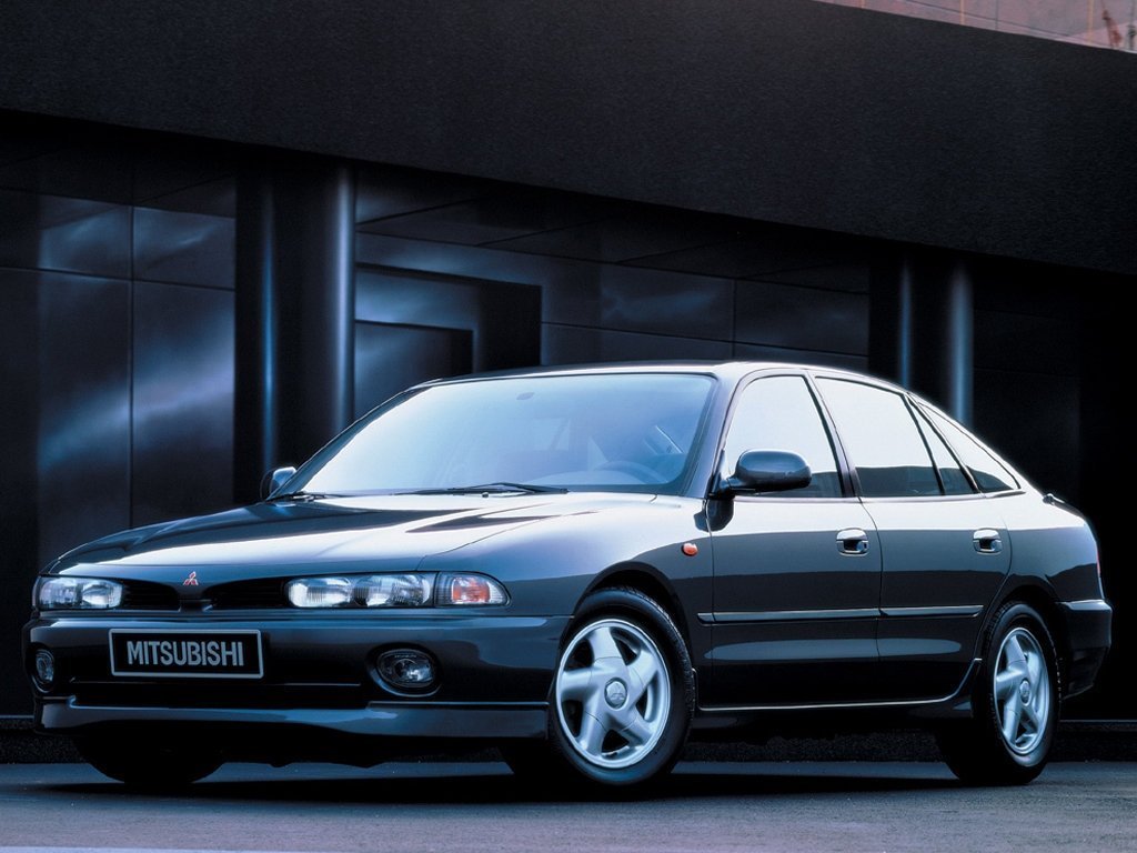 Mitsubishi Eterna 1992 - 1996