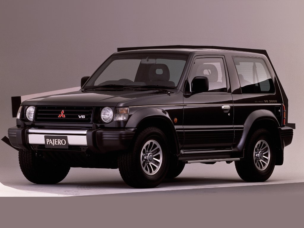 Mitsubishi Pajero 1990 - 2004
