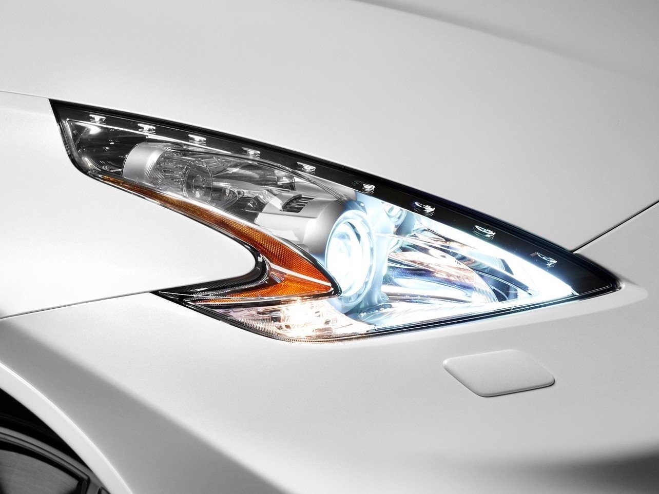 купе Nismo Nissan 370Z 2012 - 2016г выпуска модификация 3.7 AT (350 л.с.)