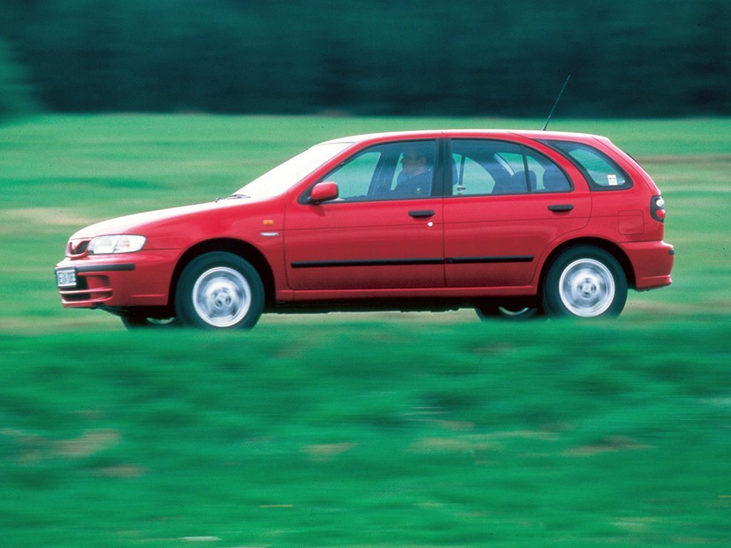 хэтчбек 5 дв. Nissan Almera 1995 - 2000г выпуска модификация 1.4 MT (75 л.с.)
