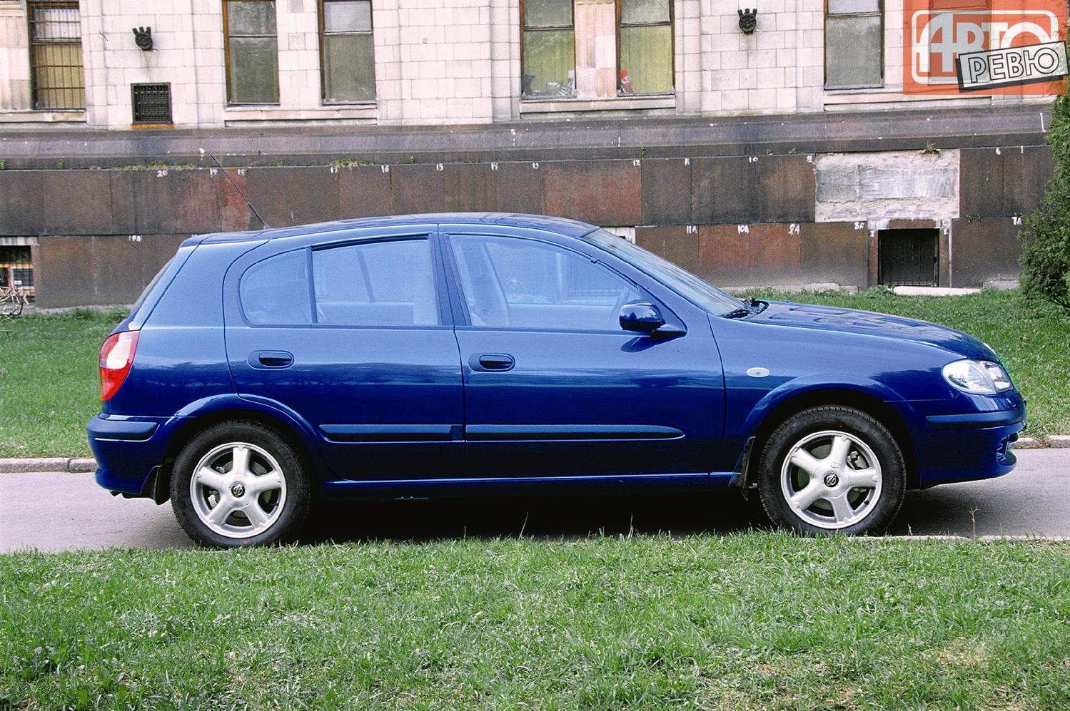хэтчбек 5 дв. Nissan Almera 2000 - 2003г выпуска модификация 1.8 AT (114 л.с.)