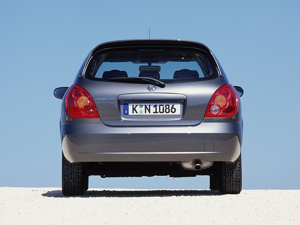 хэтчбек 3 дв. Nissan Almera 2003 - 2006г выпуска модификация 1.5 MT (82 л.с.)