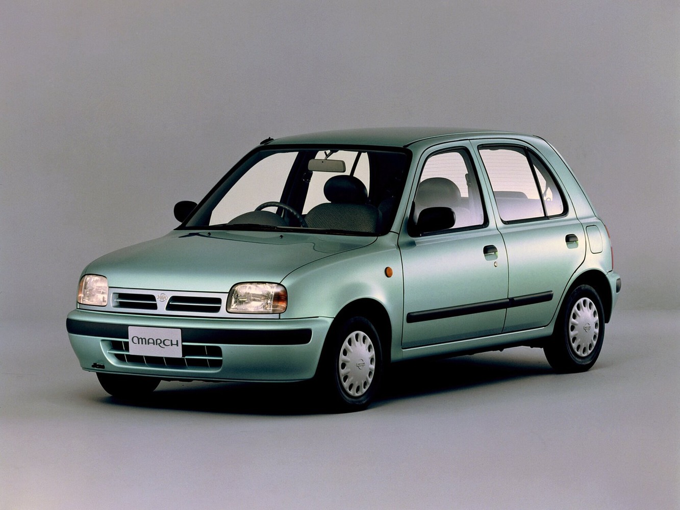 хэтчбек 5 дв. Nissan March 1991 - 2002г выпуска модификация 1.0 CVT (54 л.с.)