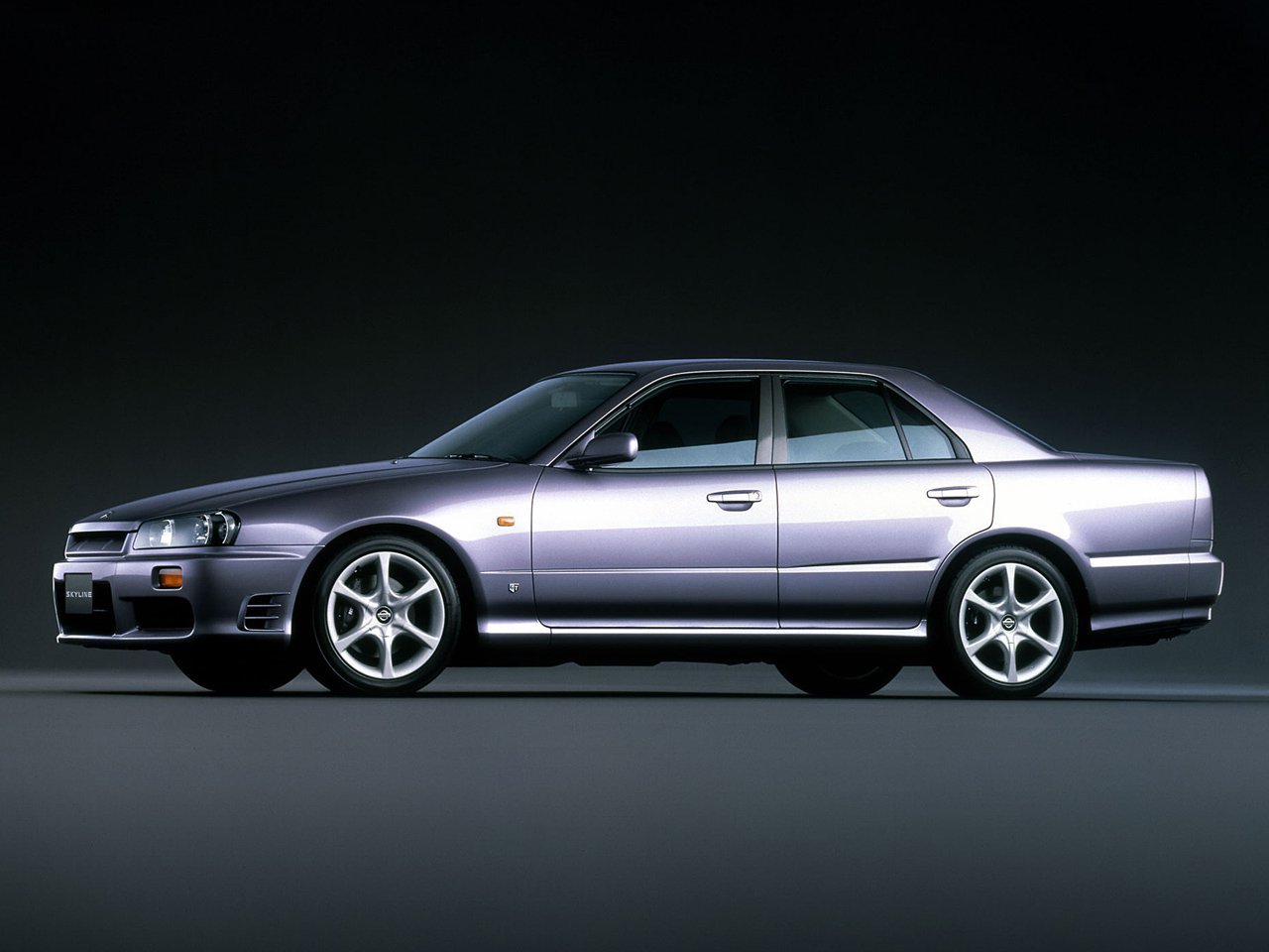 Nissan Skyline 1998 - 2002