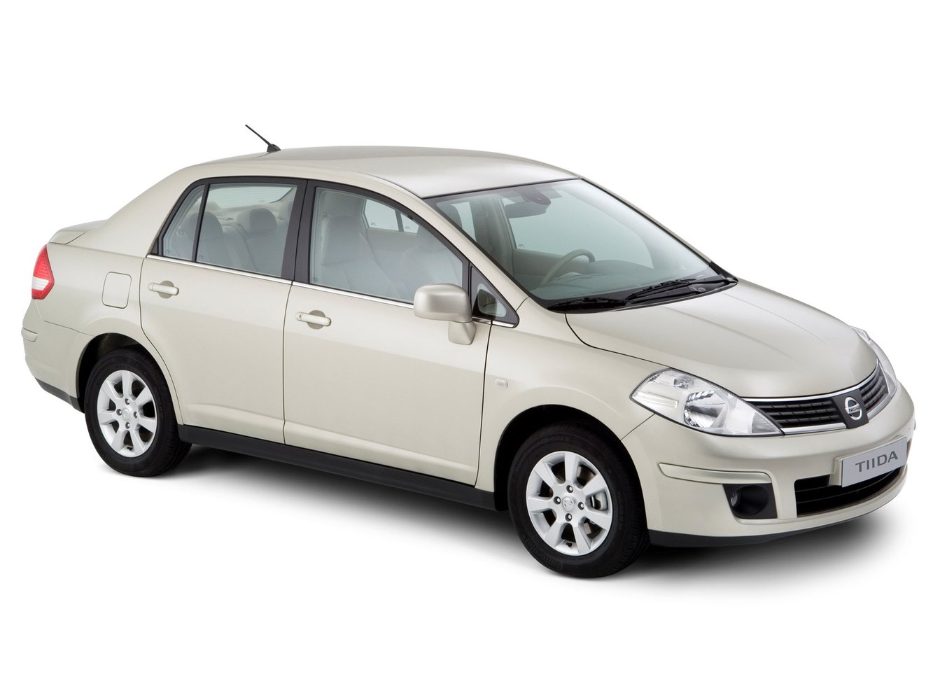 Nissan Tiida 2012 - 2014