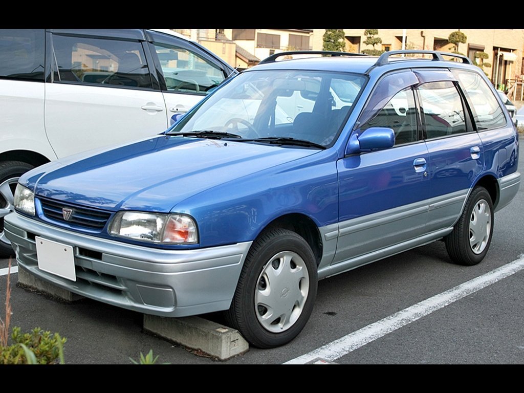 Nissan Wingroad 1996 - 1999